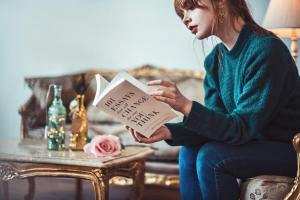 eleştirel düşünme kitap kadın