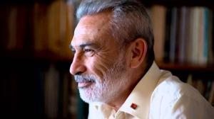 ismet özel
