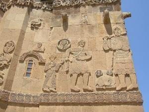 akdamar kilisesi duvar kabartmaları