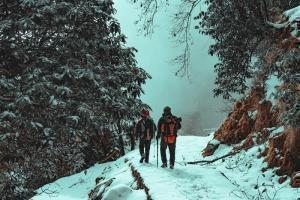 hiking trekking doğa yürüyüşü