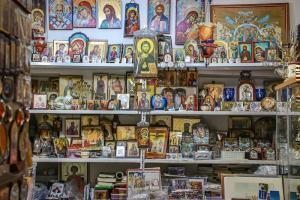 hediyelik eşya hristiyanlık kitsch