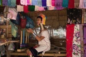 padaung kabilesi