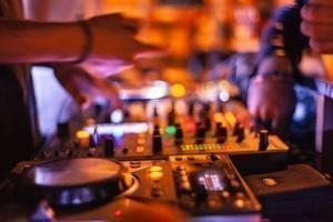 dj elektronik müzik