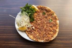 lahmacun sokak yemeği