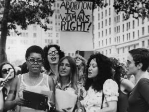 Roe v. Wade Davası (1973)